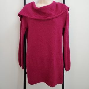 White House Black Market cashmere blend Cow neck sweater women size M